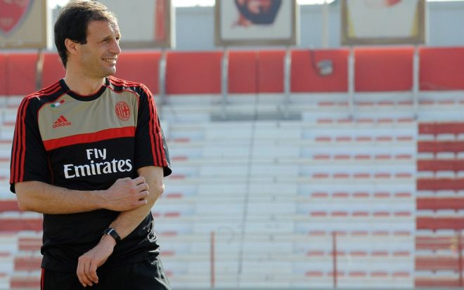 Massimiliano+Allegri+AC+Milan+Training+Session+e5mR25cW5axx