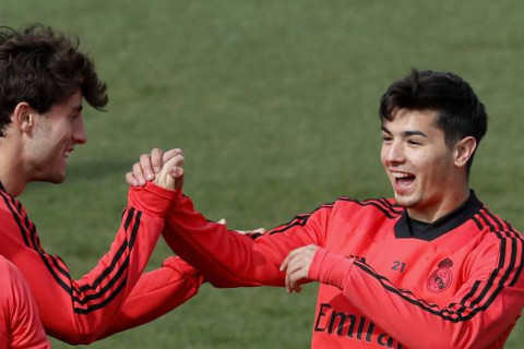 «Милан» ведет переговоры о подписании двух игроков «Реала»
