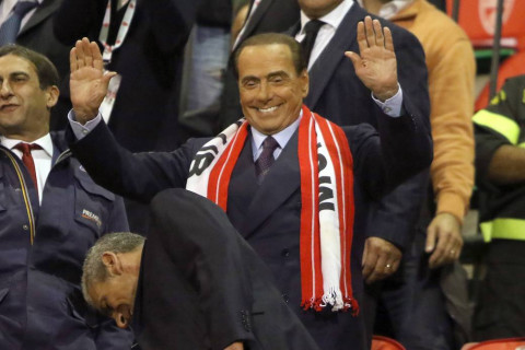 Берлускони посоветовал Ибрагимовичу завершить карьеру в «Милане»