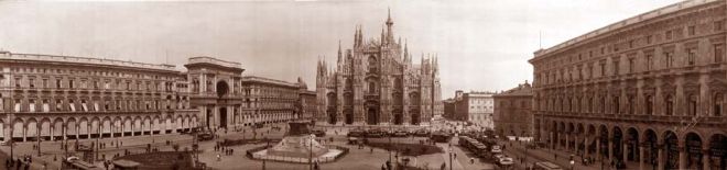 Piazza_and_cathedral_milan_italy_1909