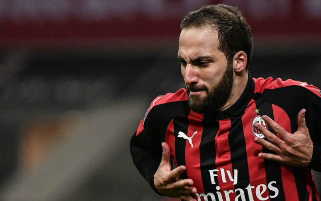 Higuain-01-01-2