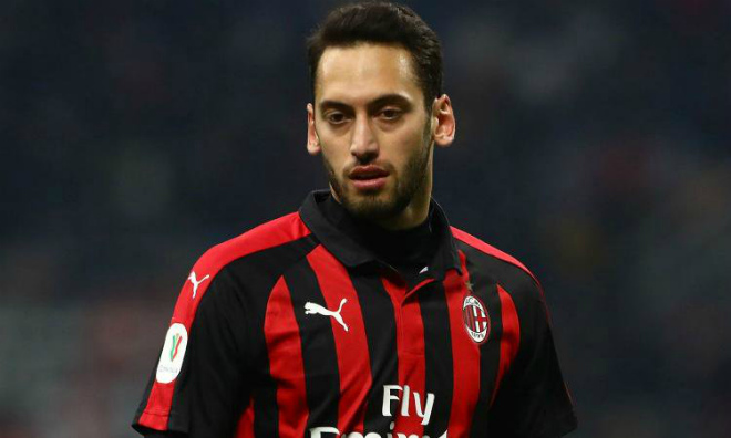 Hakan Calhanoglu-29-08