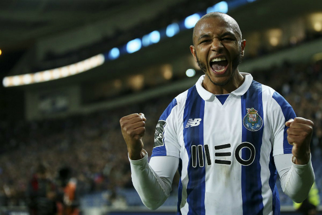 Yacine Brahimi-05-02-2